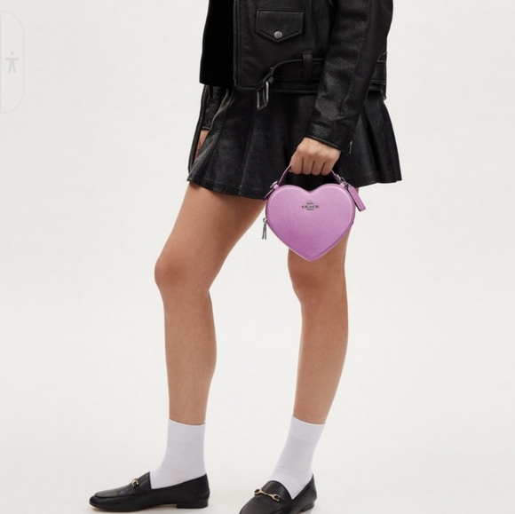 Pink Coach Heart Purse heart ππ - Picture 4 of 12